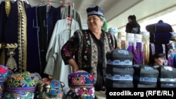 Özbəkistan. Səmərqənddə bazar