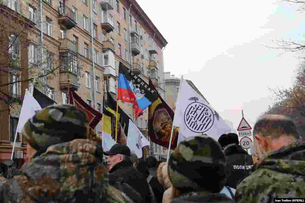 Марш в поддержку так называемой &quot;Новороссии&quot; в Москве 