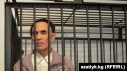 Kyrgyzstan -- Uzbek human rights activist A. Askarov's trial, 10Nov2010