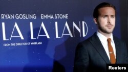 Ryan Gosling "La La Land" filminin təqdimatında.