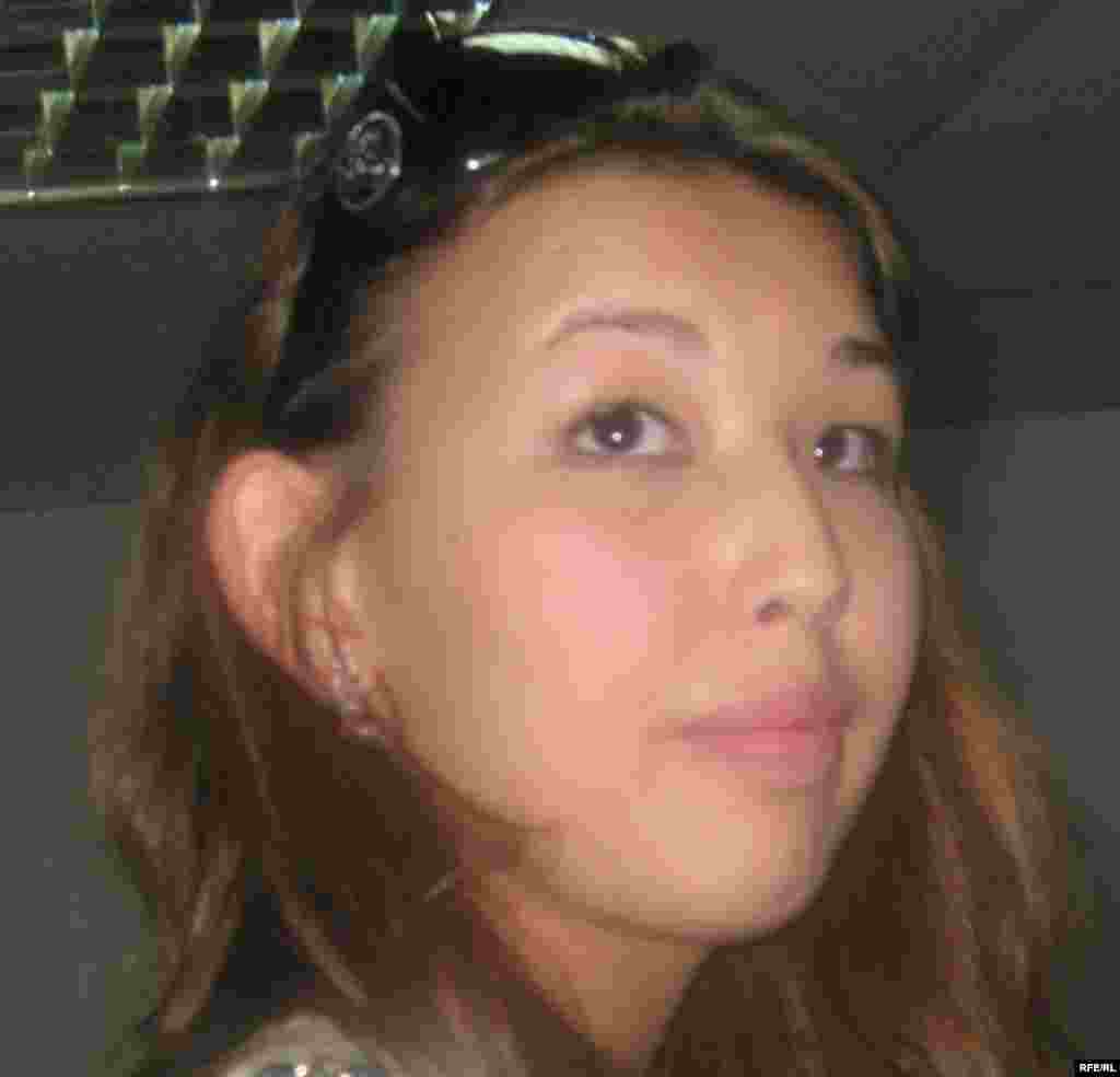 Kazakhstan - Aigerim Zhakisheva, doughter of ex-head of Kazatomprom Muhtar Zhakishev., Almaty, 09Jun2009 - Айгерим Джакишева, дочь Мухтара Джакишева. Алматы, 9 июня 2009 года.