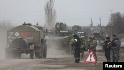 Российские военные в Крыму