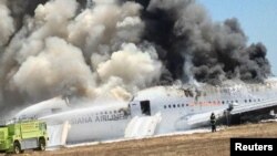 San Fransisko hava limanına enərkən qəzaya uğrayan Boeing 777 təyyarəsi 