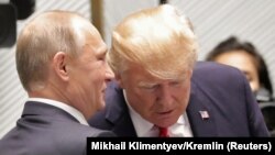 Владимир Путин и Дональд Трамп, Вьетнам, 11 ноября 2017 года 